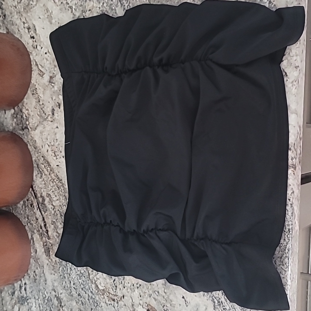 Torrid hiskirt black ruched swim bottoms  sz 1